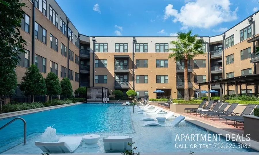 4243 San Felipe Road, Houston, TX 77027 photo 5