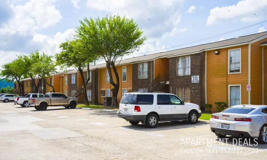 4341 Aldine Mail Route Road, Houston, TX 77039 photo 5