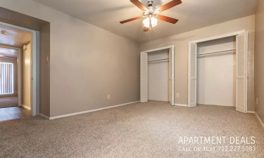 446 West Parker Road, Houston, TX 77091 photo 4
