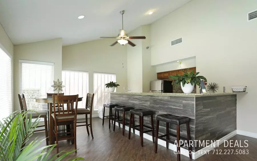 50 Fallbrook Drive, Houston, TX 77038 photo 2