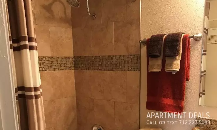 50 Fallbrook Drive, Houston, TX 77038 photo 5