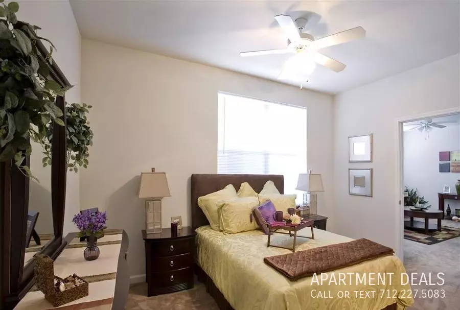 5021 Aldine Bender Road, Houston, TX 77032 photo 5