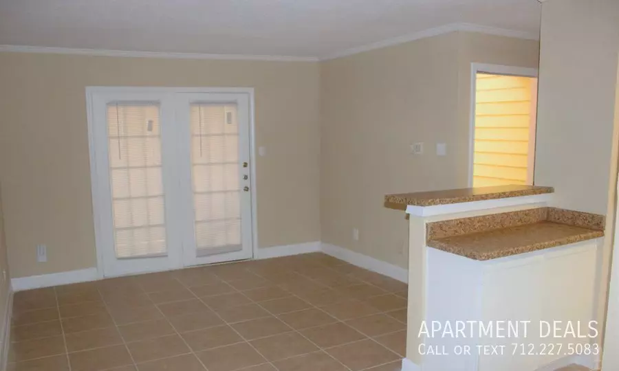 507 Greens Road, Houston, TX 77067 photo 3