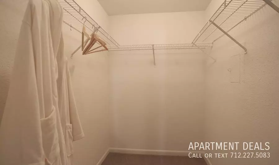 507 Greens Road, Houston, TX 77067 photo 5