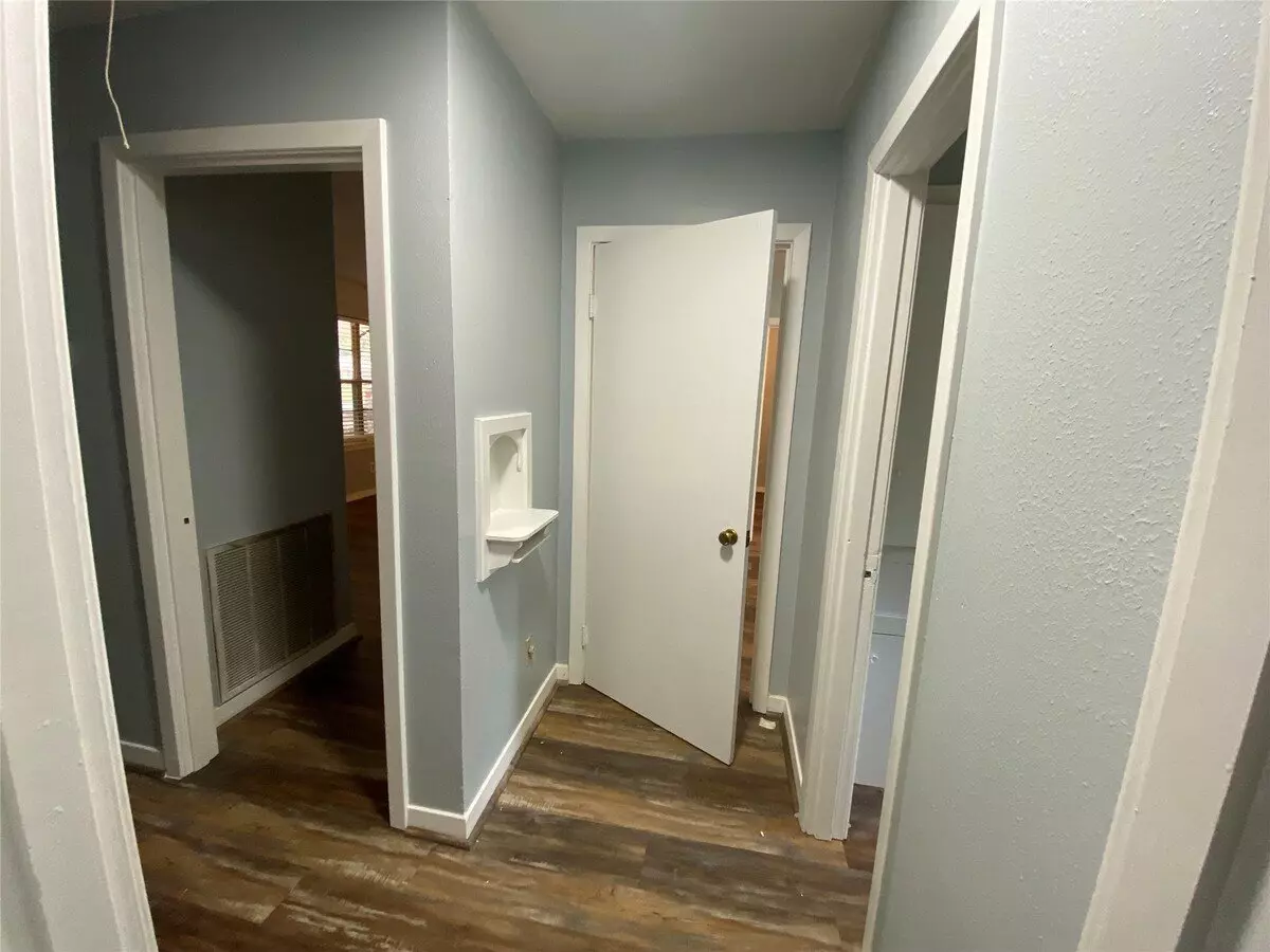 5110 West 43rd Street, Houston, TX 77092 photo 4