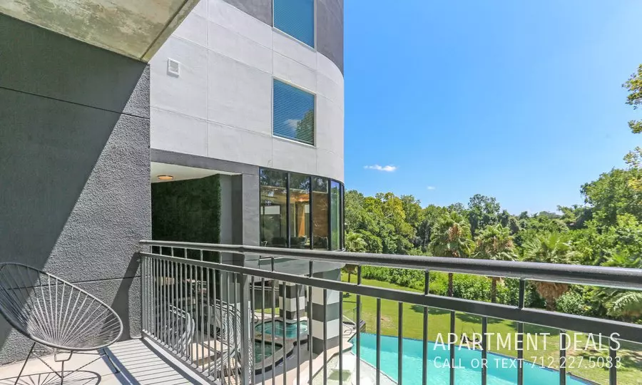5207 Memorial Drive, Houston, TX 77007 photo 4