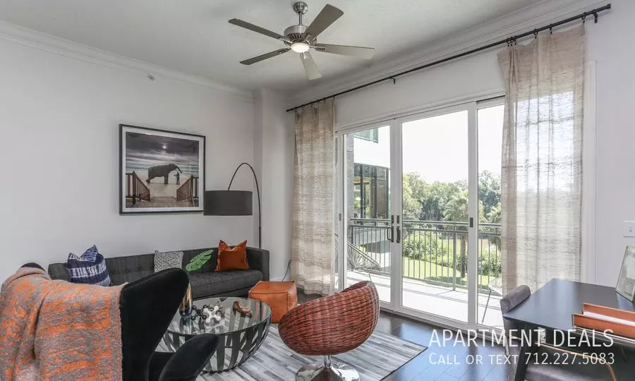 5207 Memorial Drive, Houston, TX 77007 photo 3