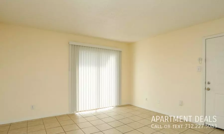 5257 Gasmer Drive, Houston, TX 77035 photo 4