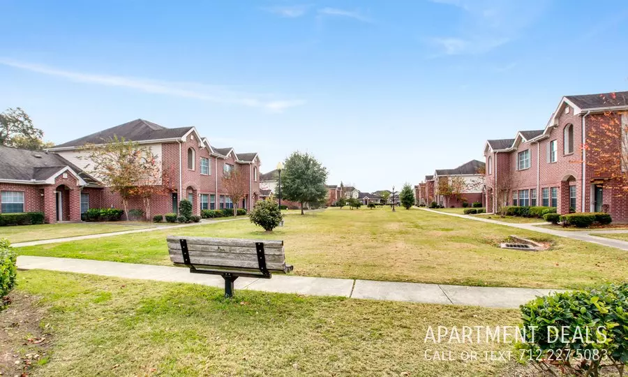 5356 Aeropark Drive, Houston, TX 77032 photo 3