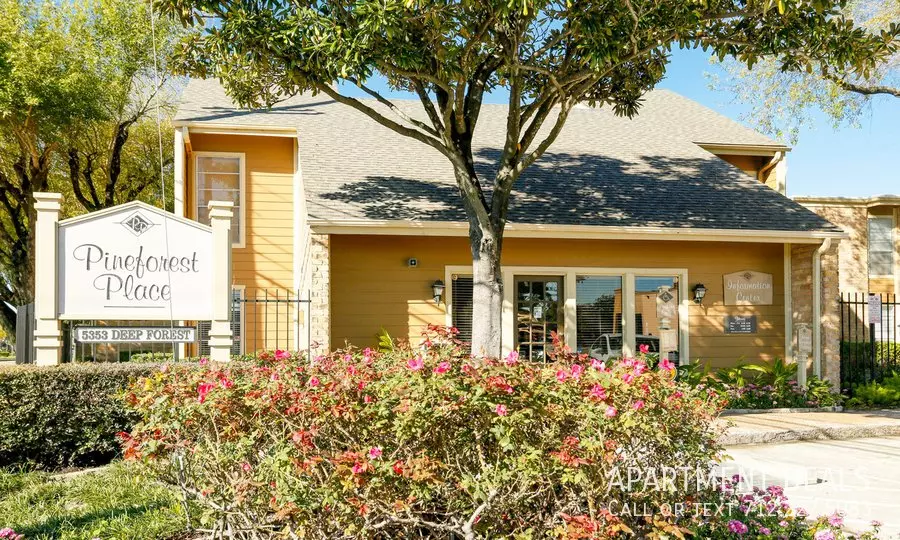 5359 Deep Forest Drive, Houston, TX 77092 photo 4