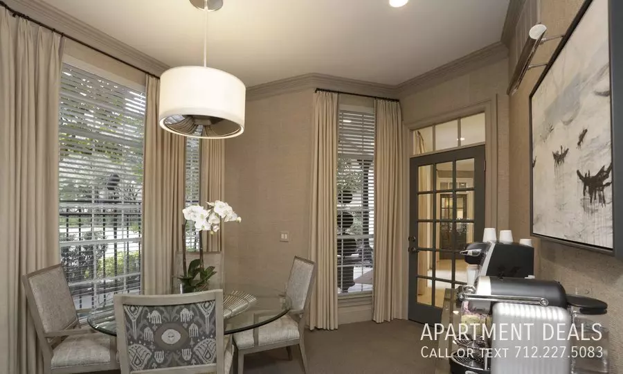 5359 Memorial Drive, Houston, TX 77007 photo 2