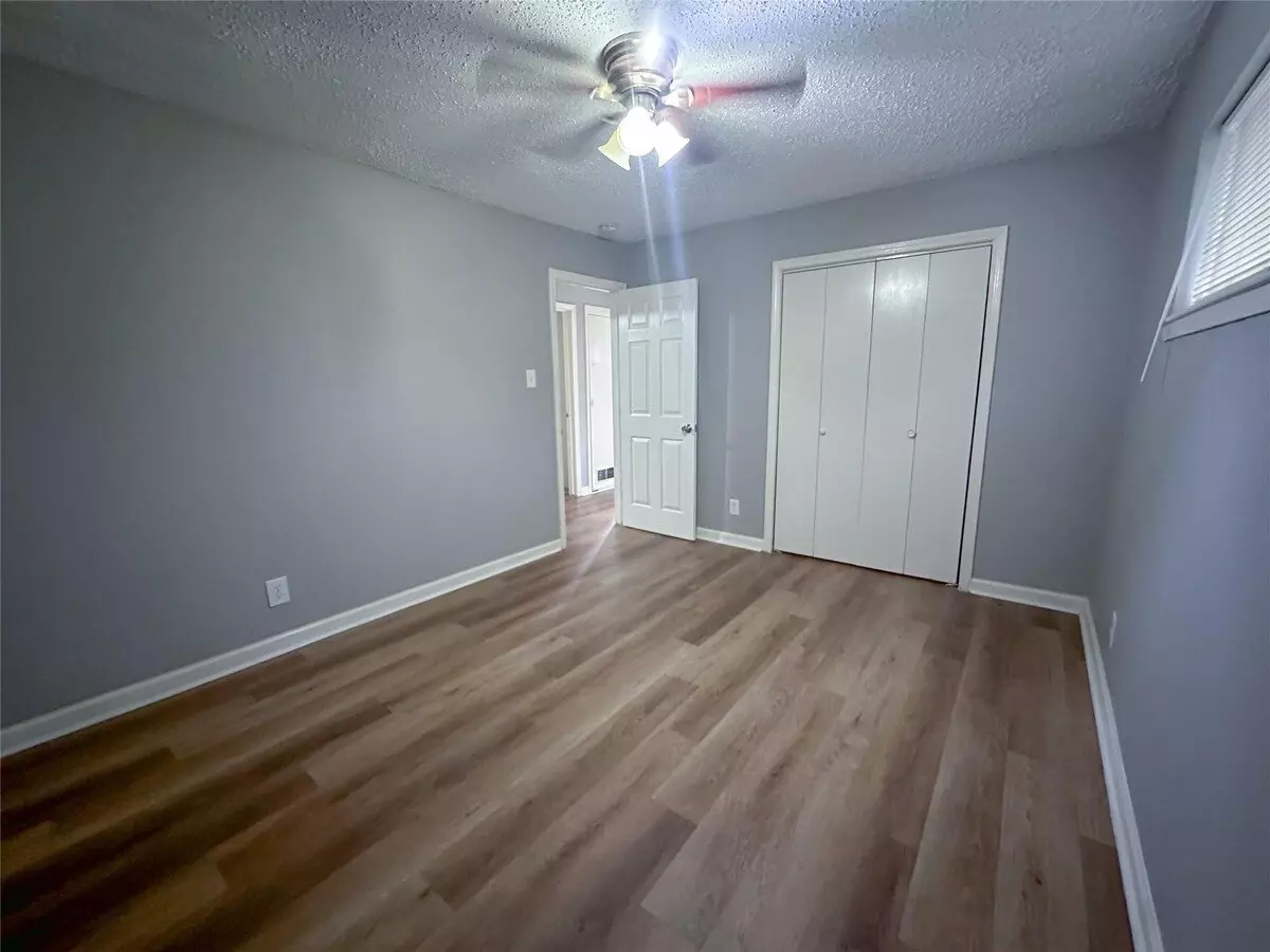 5418 Weaver Road, Houston, TX 77016 photo 2