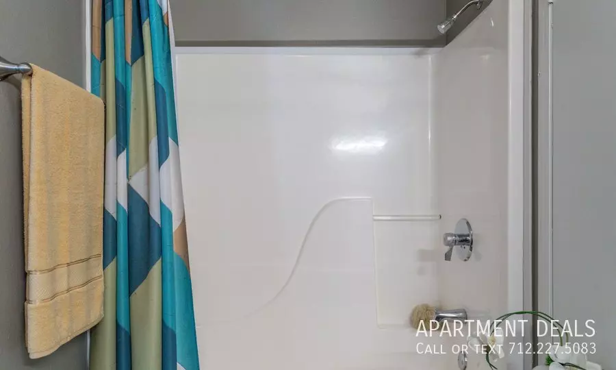 5520 Griggs Road, Houston, TX 77021 photo 3