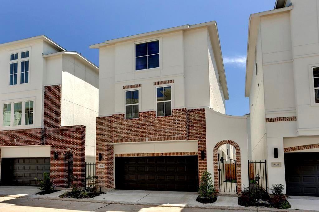 5630 Woodbrook Way, Houston, TX 77081 photo 4