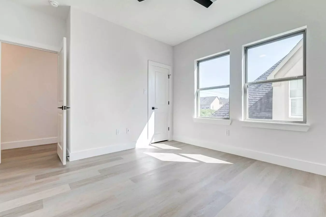 5636 Dolores Street, Houston, TX 77057 photo 4