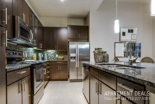 5751 Almeda Road, Houston, TX 77004 photo 3