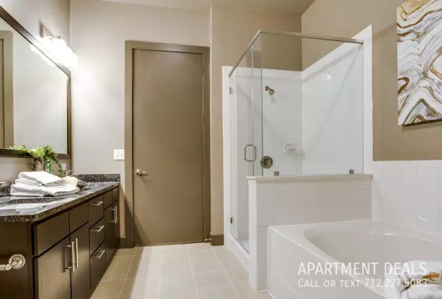 5751 Almeda Road, Houston, TX 77004 photo 5