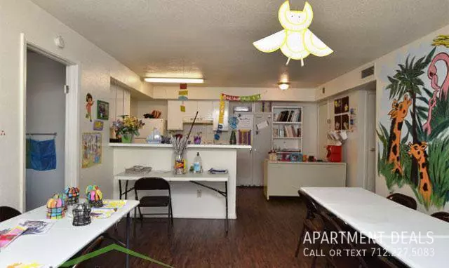 5806 Hollister Street, Houston, TX 77040 photo 1