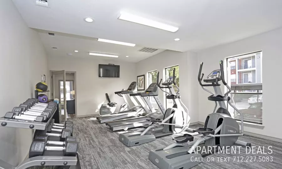 5912 Highway 6 North, Houston, TX 77084 photo 4