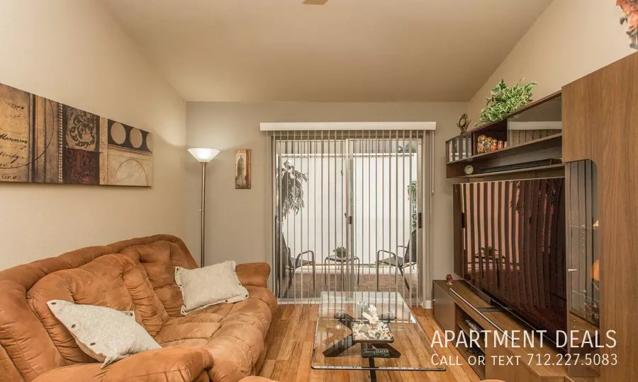 5915 Ranchester Drive, Houston, TX 77036 photo 2