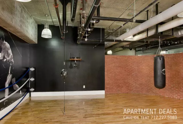 5933 Almeda Road, Houston, TX 77004 photo 3