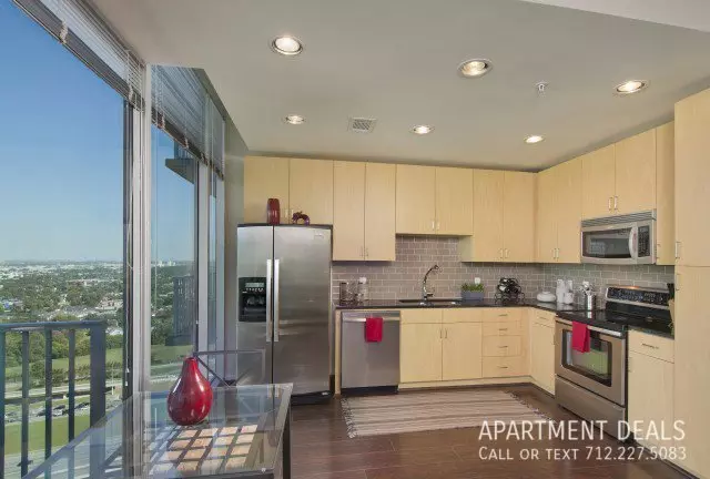 5933 Almeda Road, Houston, TX 77004 photo 4