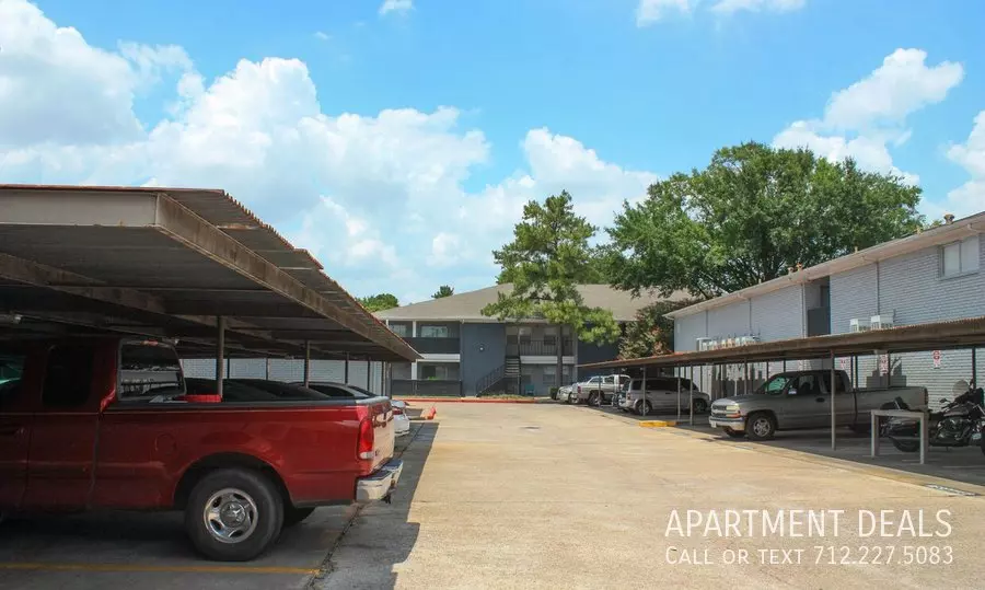 6 Kempwood Drive @ Teague Road, Houston, TX 77080 photo 3