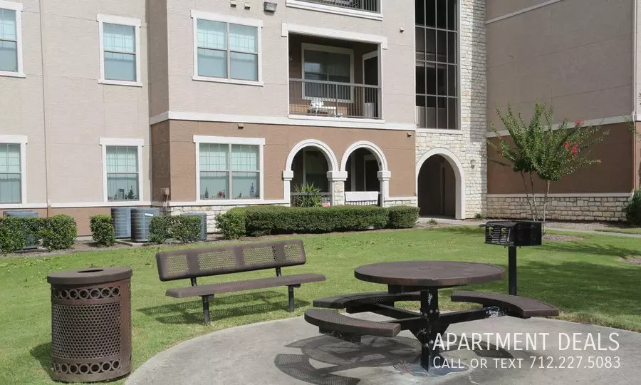 6 Old Bammel North Houston Road, Houston, TX 77086 photo 5
