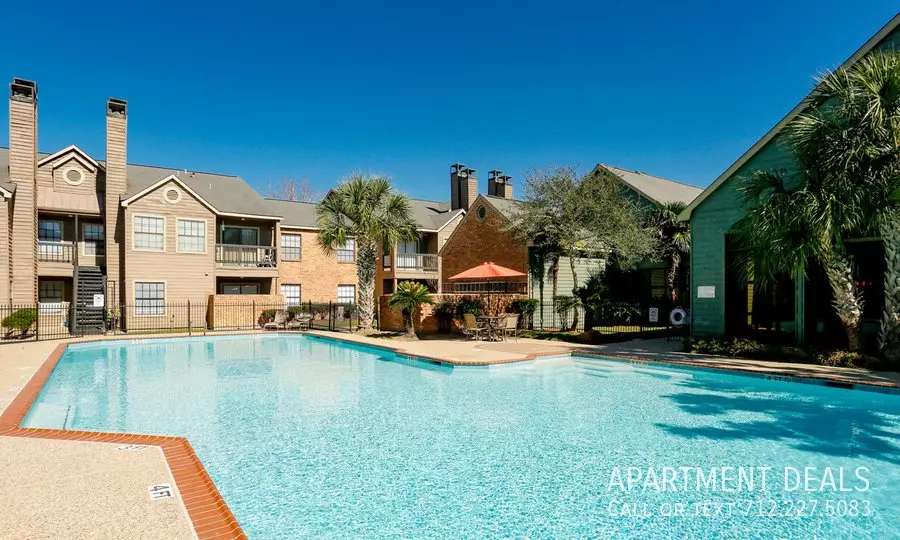 6107 Antoine Drive, Houston, TX 77091 photo 2