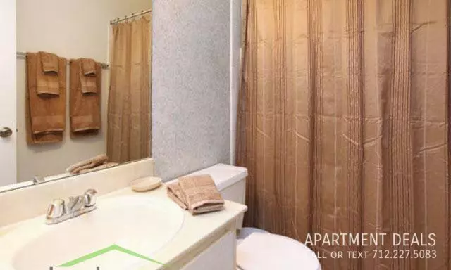6117 Chimney Rock Road, Houston, TX 77081 photo 4