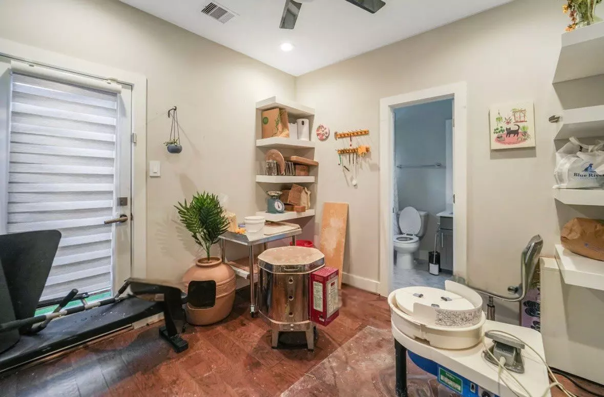 622 Janisch Road, Houston, TX 77018 photo 3