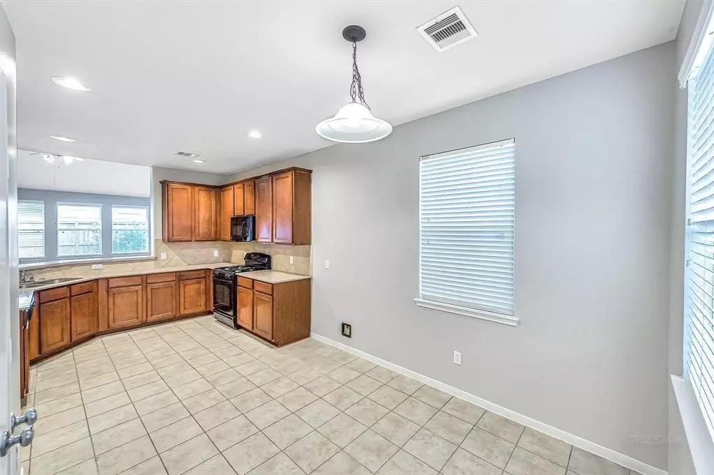 6430 Wilshire Fern, Houston, TX 77040 photo 5