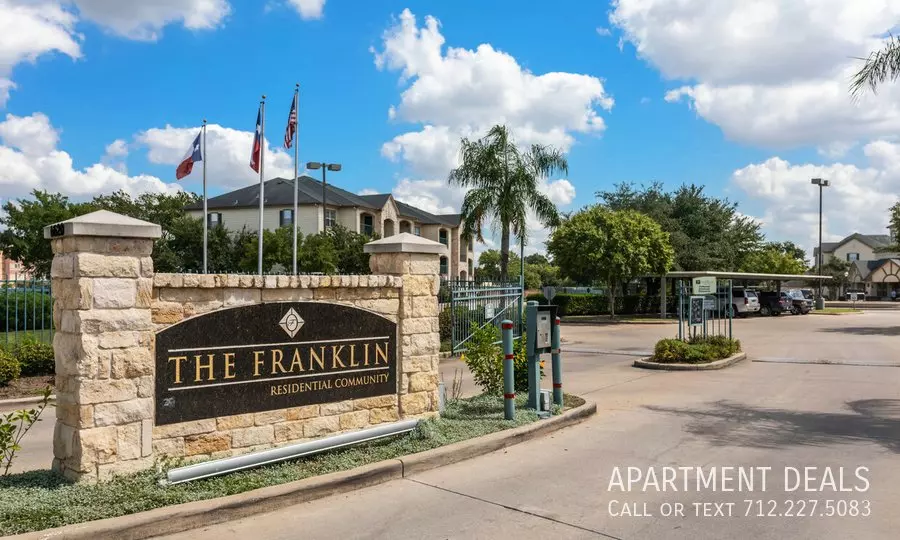 6626 Gessner Road, Houston, TX 77040 photo 2
