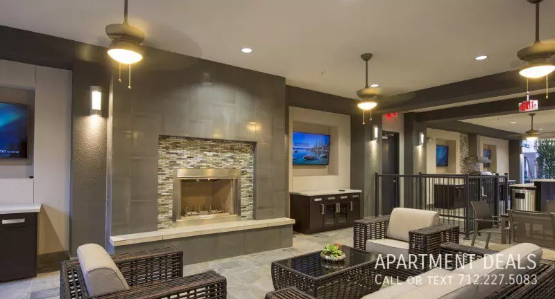 681 Dairy Ashford Road, Houston, TX 77079 photo 3