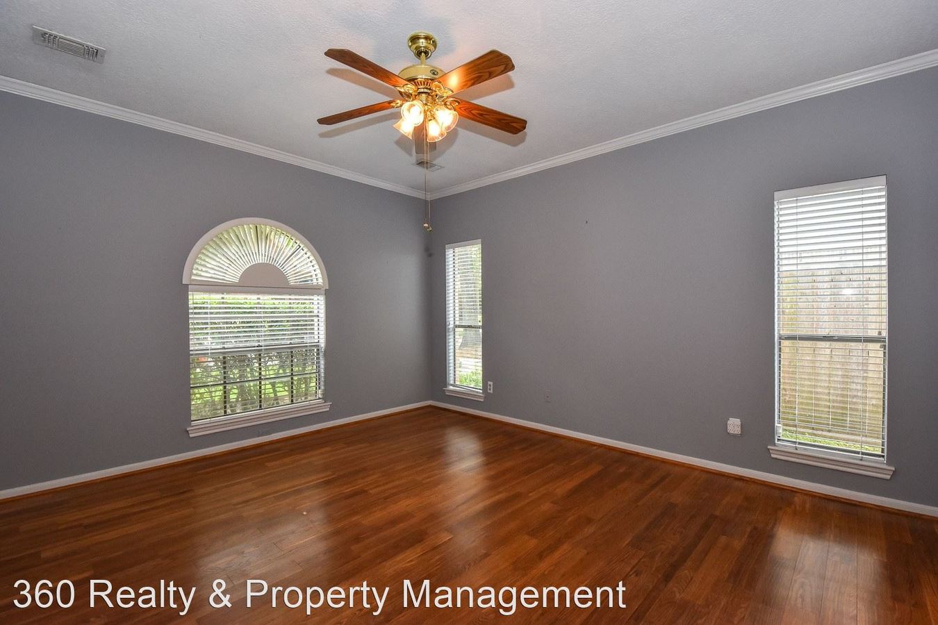 6834 Napier Ln photo 2
