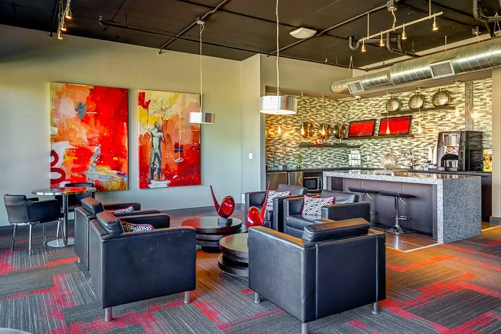 7011 Staffordshire Boulevard, Houston, TX 77030 photo 2