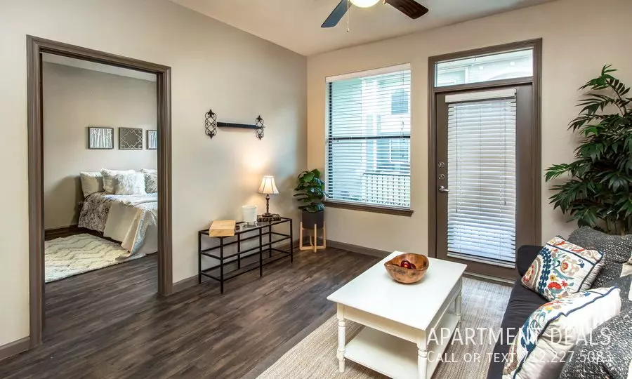 7026 Stuebner Airline Road, Houston, TX 77091 photo 3