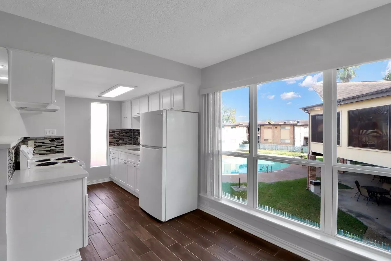 Bimini Isle Condominiums photo 2