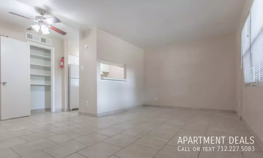 7138 Lawndale Street, Houston, TX 77023 photo 3