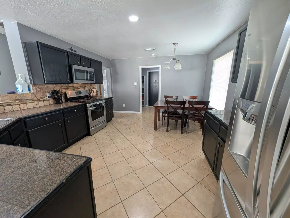 714 North Vista Drive, Houston, TX 77073 photo 5