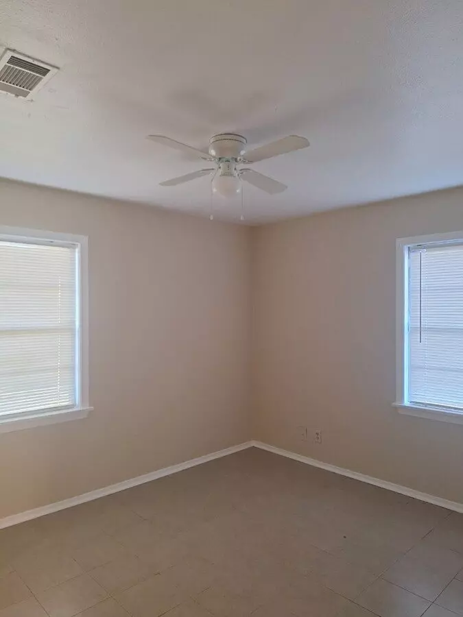 7214 Boggess Road, Houston, TX 77016 photo 4