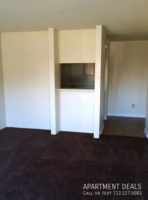 7352 Alabonson Road, Houston, TX 77088 photo 5