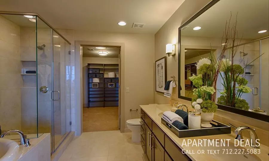 737 Preston Street, Houston, TX 77002 photo 5