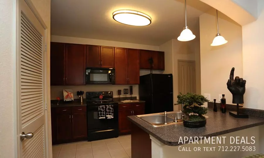 7379 Ardmore Street, Houston, TX 77054 photo 3