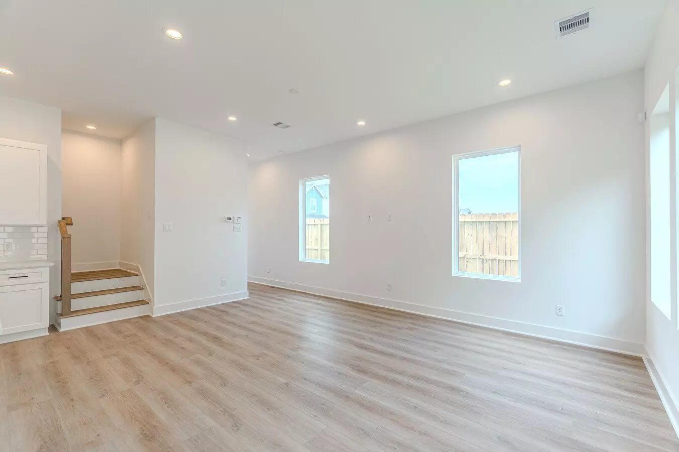 7628 Inwood Hls Ln photo 5