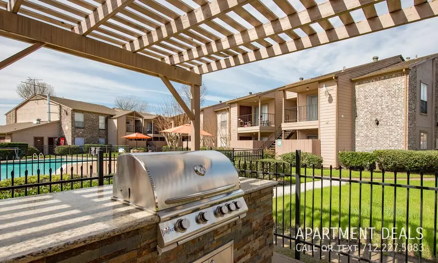 7706 West Airport Boulevard, Houston, TX 77071 photo 5