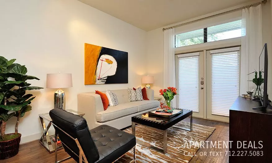 806 Highway 6 South, Houston, TX 77079 photo 4