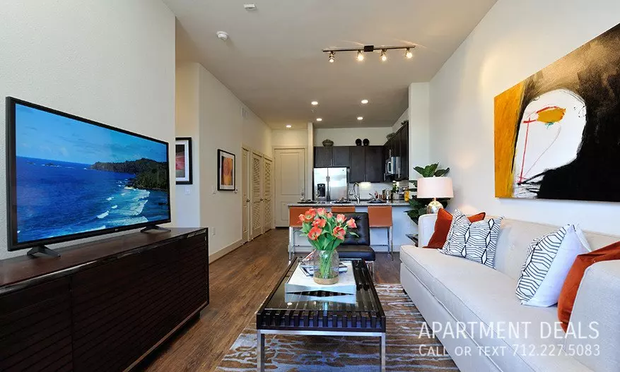 806 Highway 6 South, Houston, TX 77079 photo 5