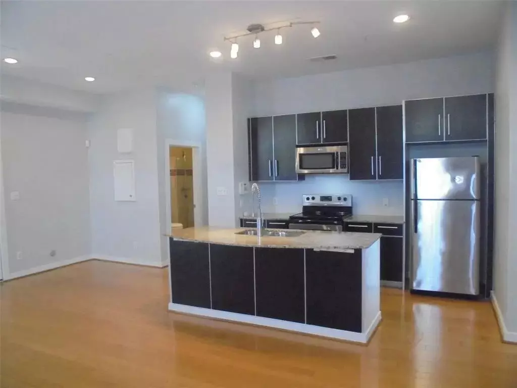 806 Jackson Hill Street, Houston, TX 77007 photo 5