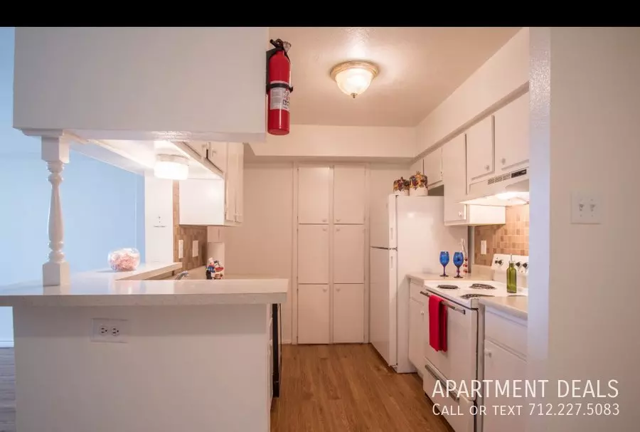 8117 West Tidwell Road, Houston, TX 77040 photo 3